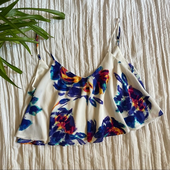 Show Me Your MuMu Tops - SOLD - Show Me Your MuMu Spaghetti String Floral Crop Top